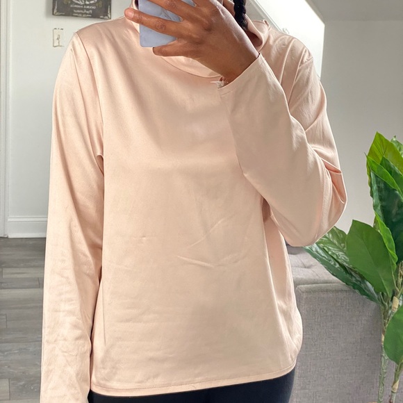 Zara Tops - Zara Satin Soft Blouse top